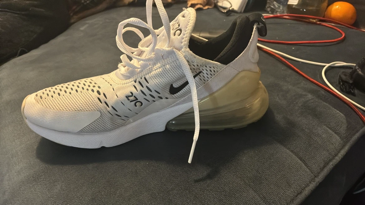 Nike Air Max 270 Men's Shoes - photo 2