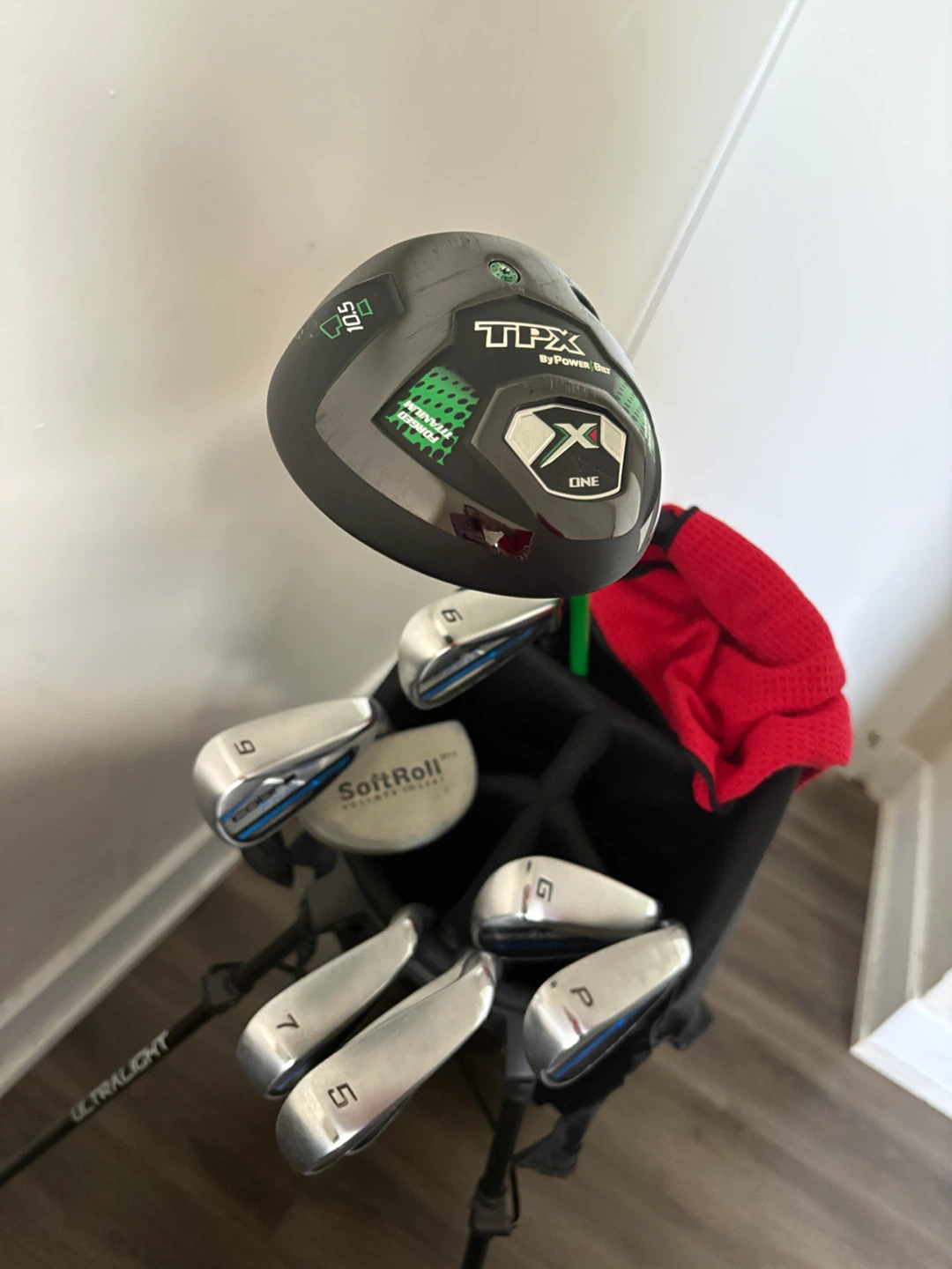 Cobra Golf Club Set with Bag - photo 3