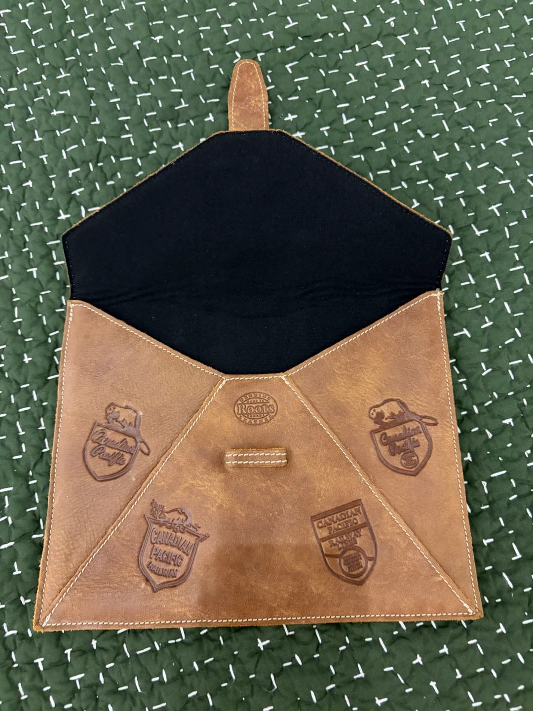 Roots Canadian Pacific Railway Leather Tablet Sleeve