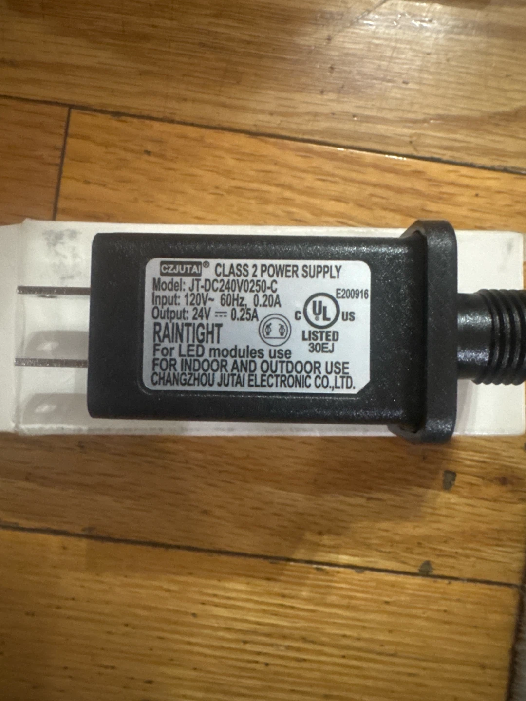 Premier Adapter 30V 0.2A 6W Power Supply for Christmas Lighting