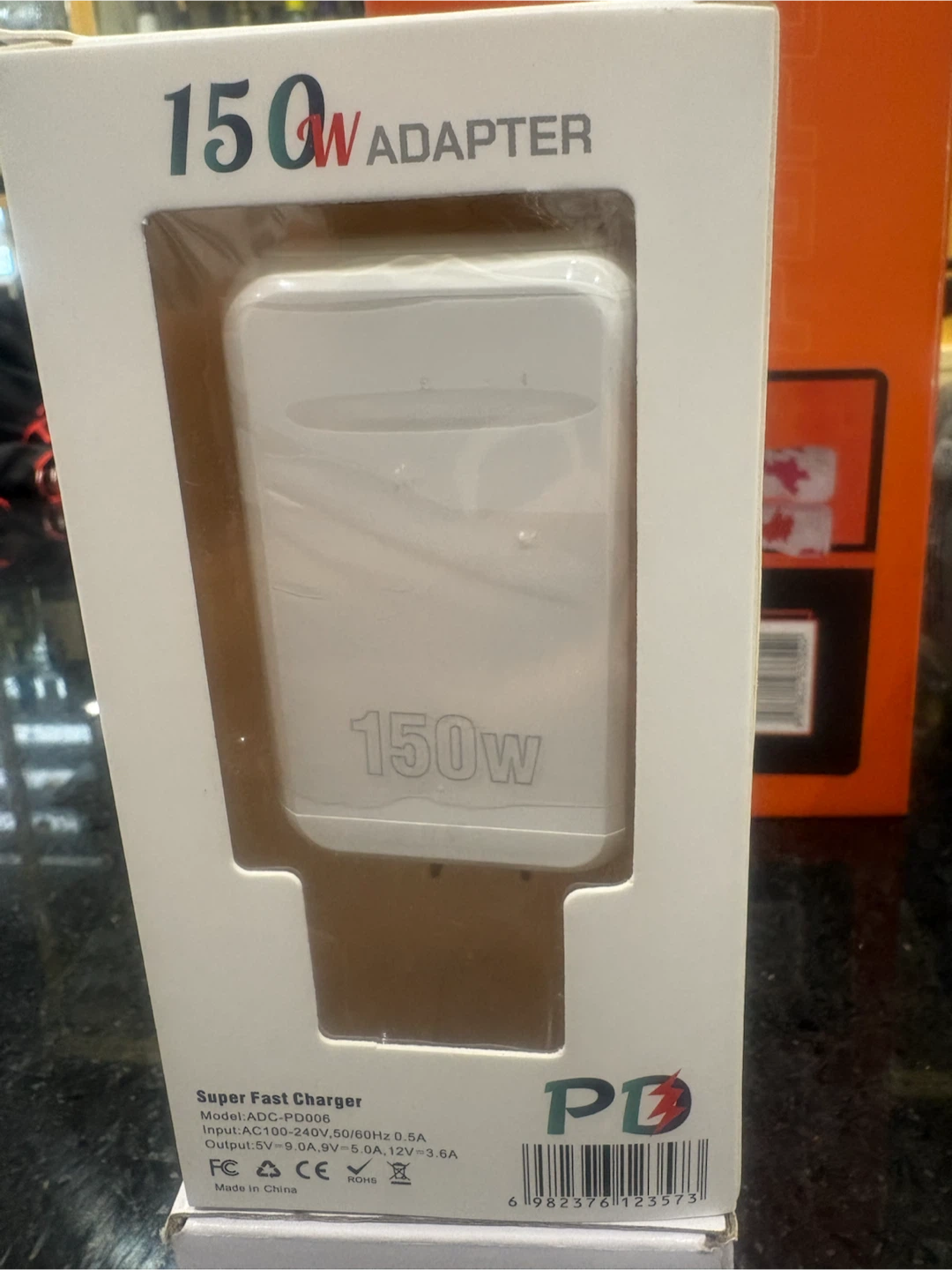 YUFFINO 150W Super Fast Charger - photo 3
