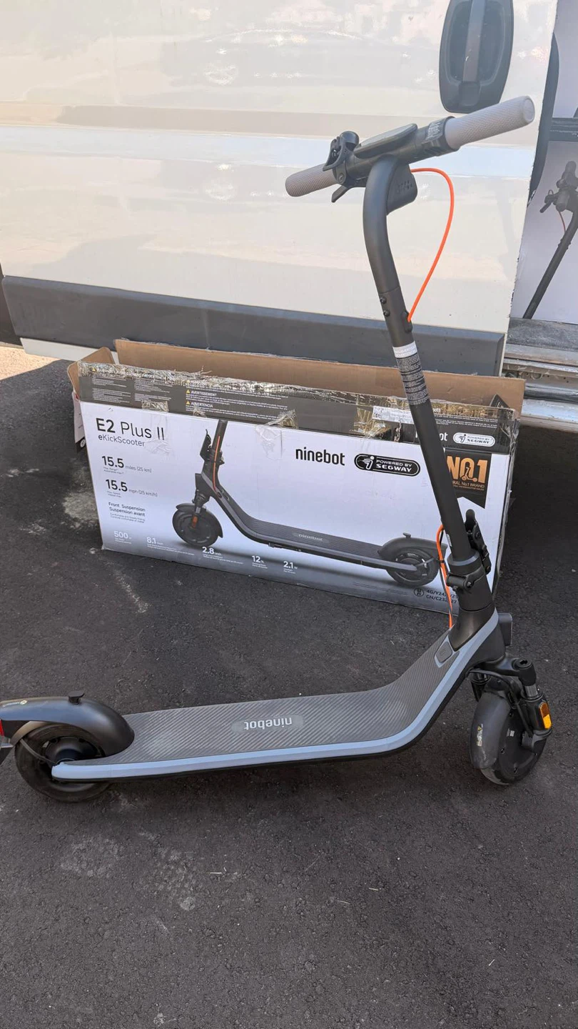 Ninebot E2 Plus II eKickScooter