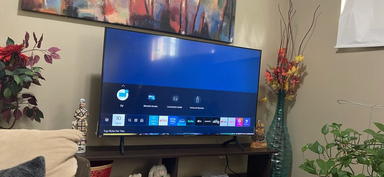 Samsung Crystal UHD 7 Series TU7000 TV 55 inch - photo 2