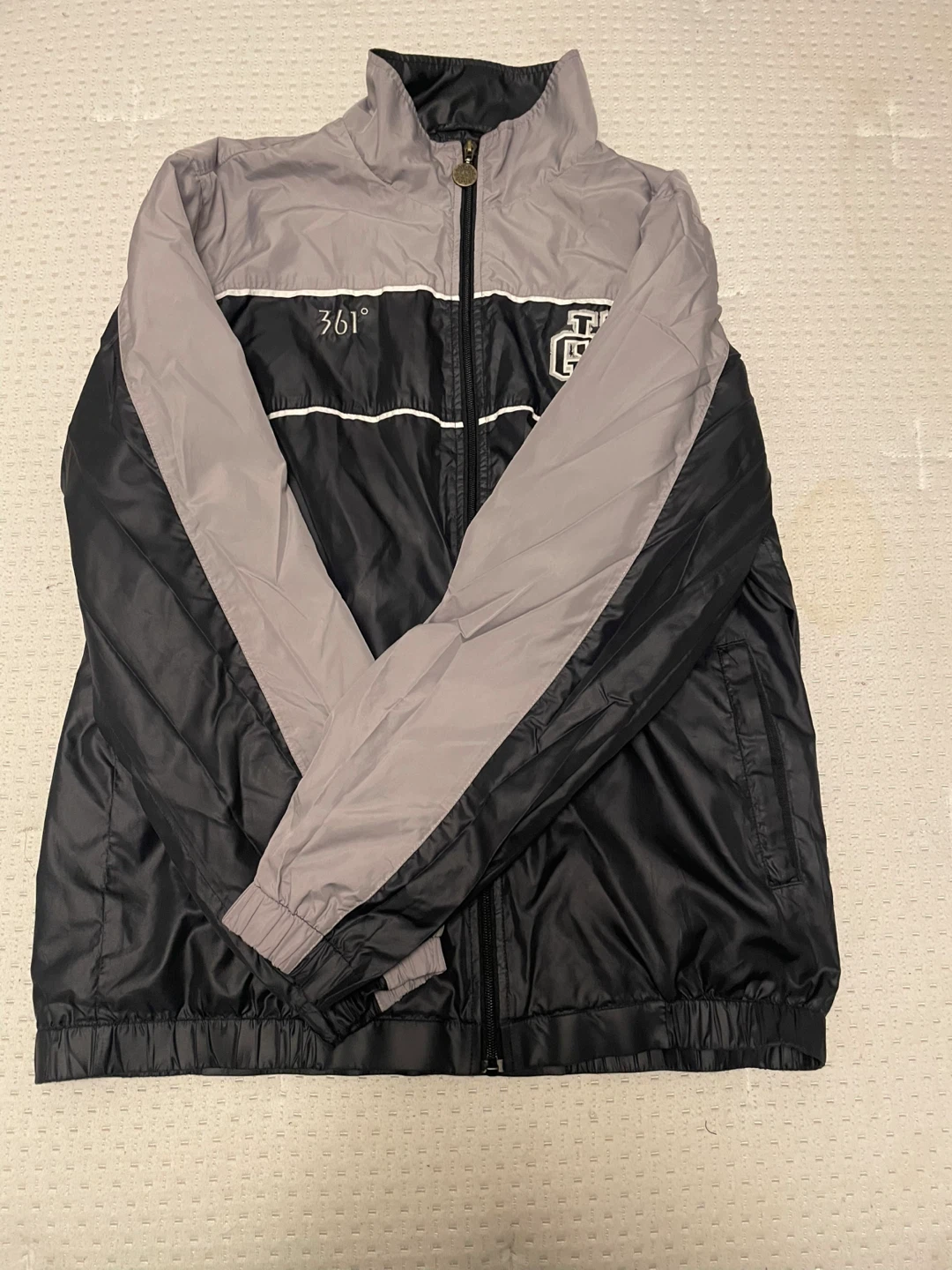 361 Degrees Track Jacket - photo 2