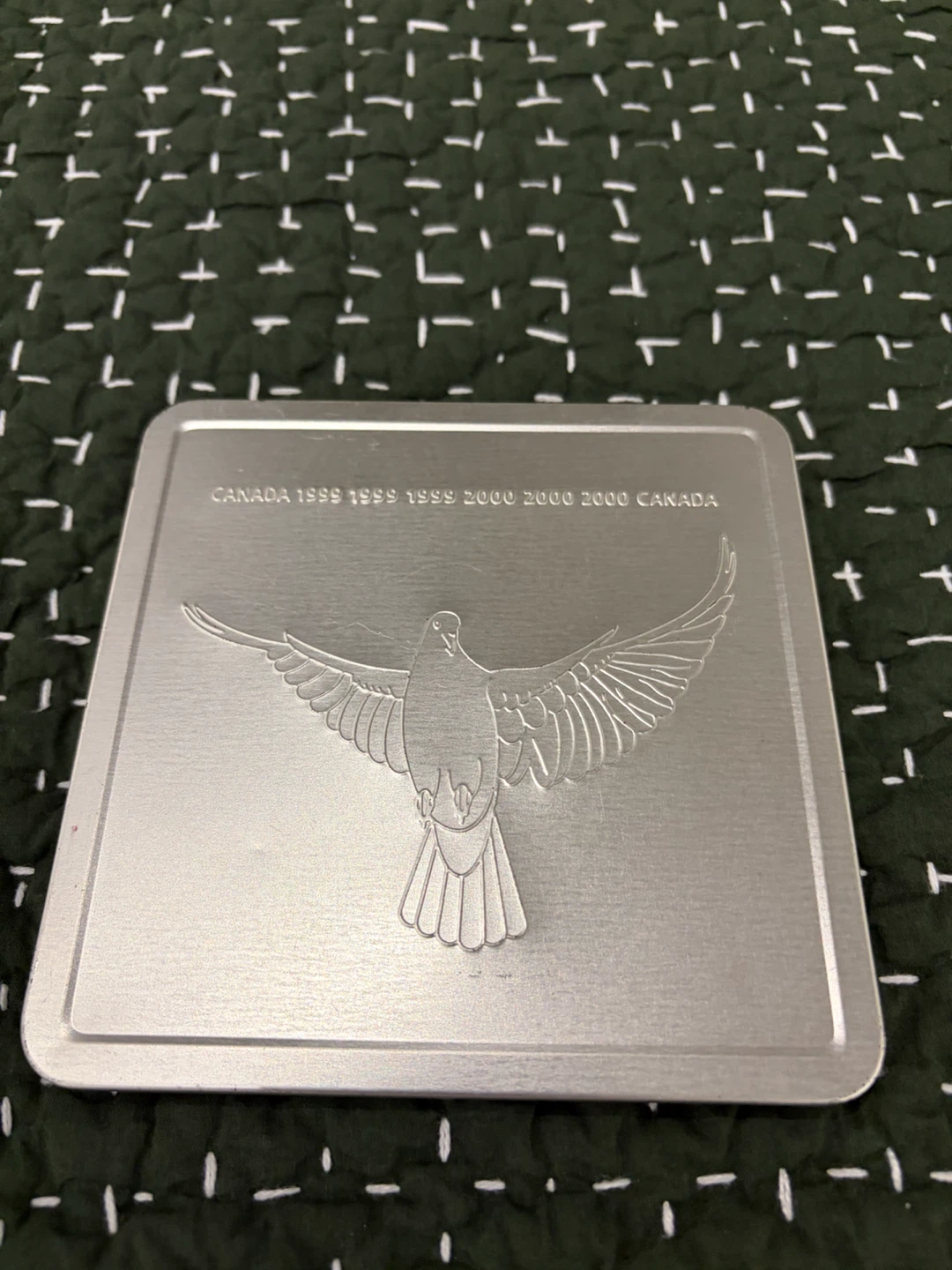 Canada Post Official Millennium Keepsake - photo 3