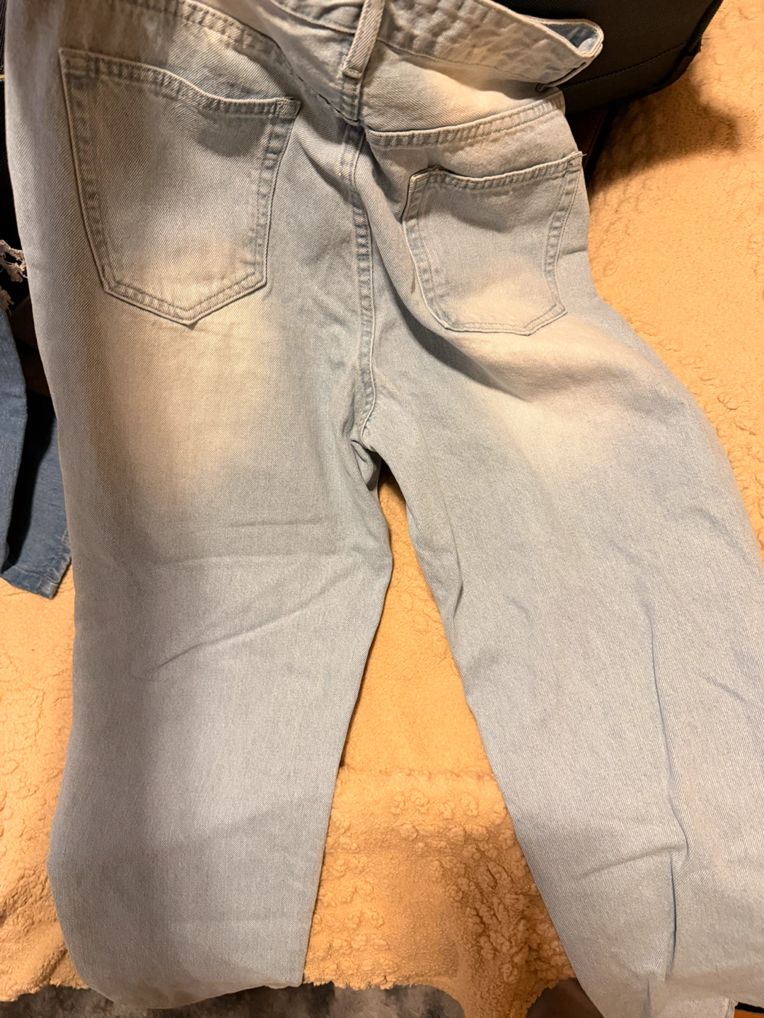 Cloths - photo 4