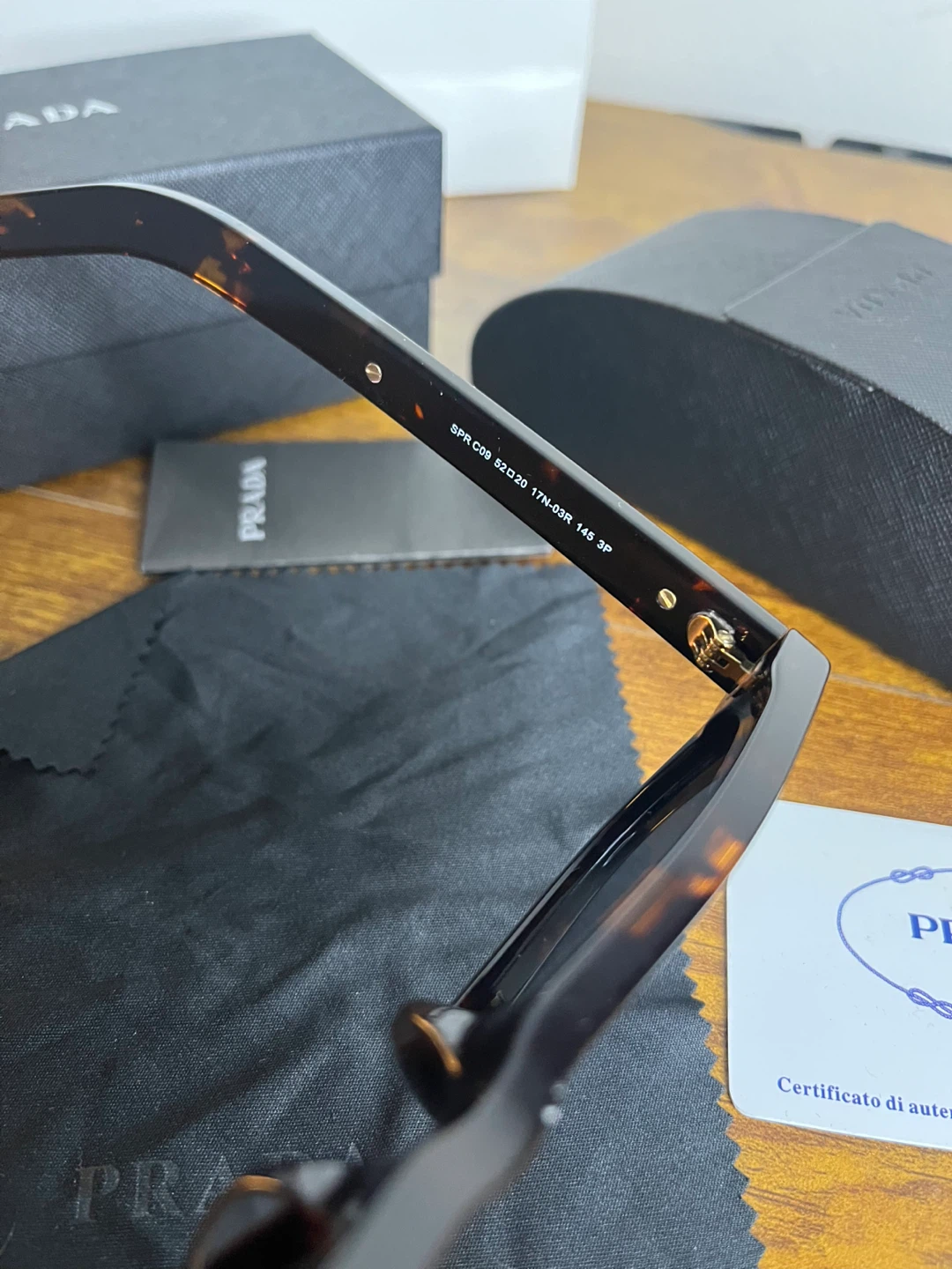 Prada Sunglasses SPR C09 tortoise shell - photo 4