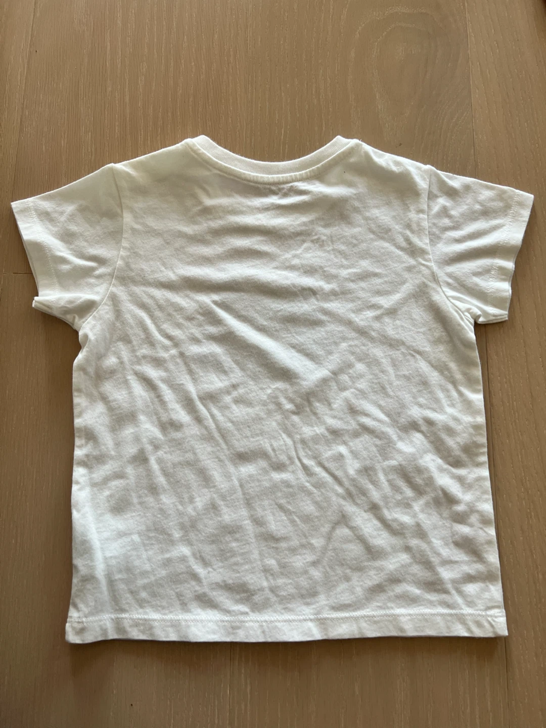Uniqlo Baby Totoro T-Shirt Size 90 - photo 2