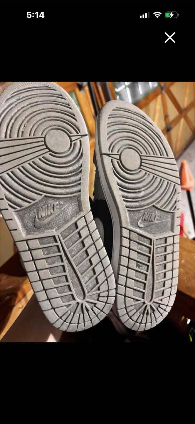 Nike Air Jordan 1 Mid Sneakers - photo 3