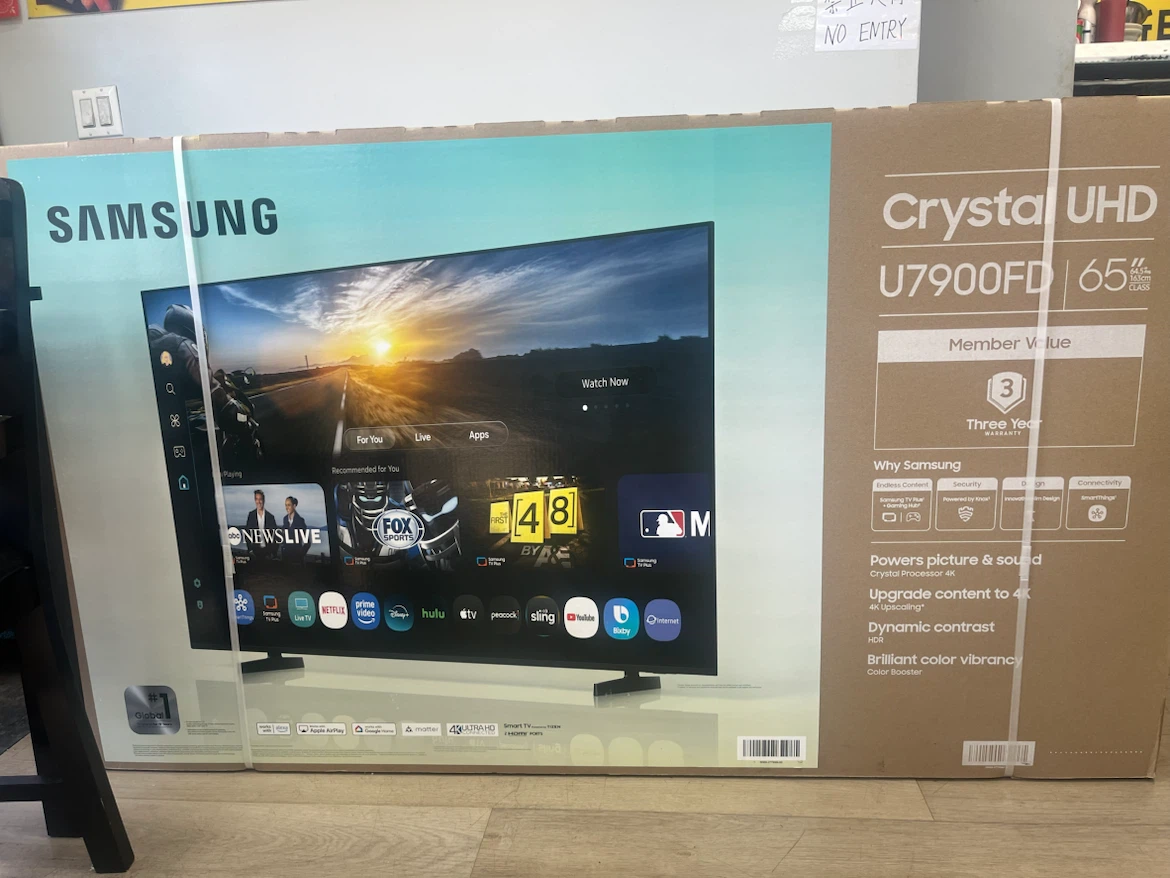 Samsung 65" Crystal UHD U7900FD 4K TV