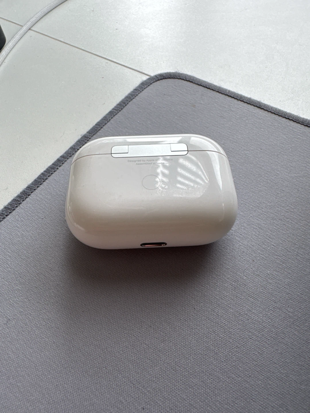 Apple AirPods Pro (1st Gen) Wireless Earbuds - photo 3