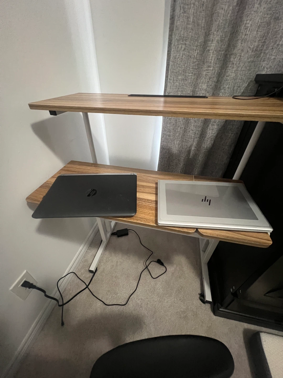Adjustable Standing Desk - photo 2