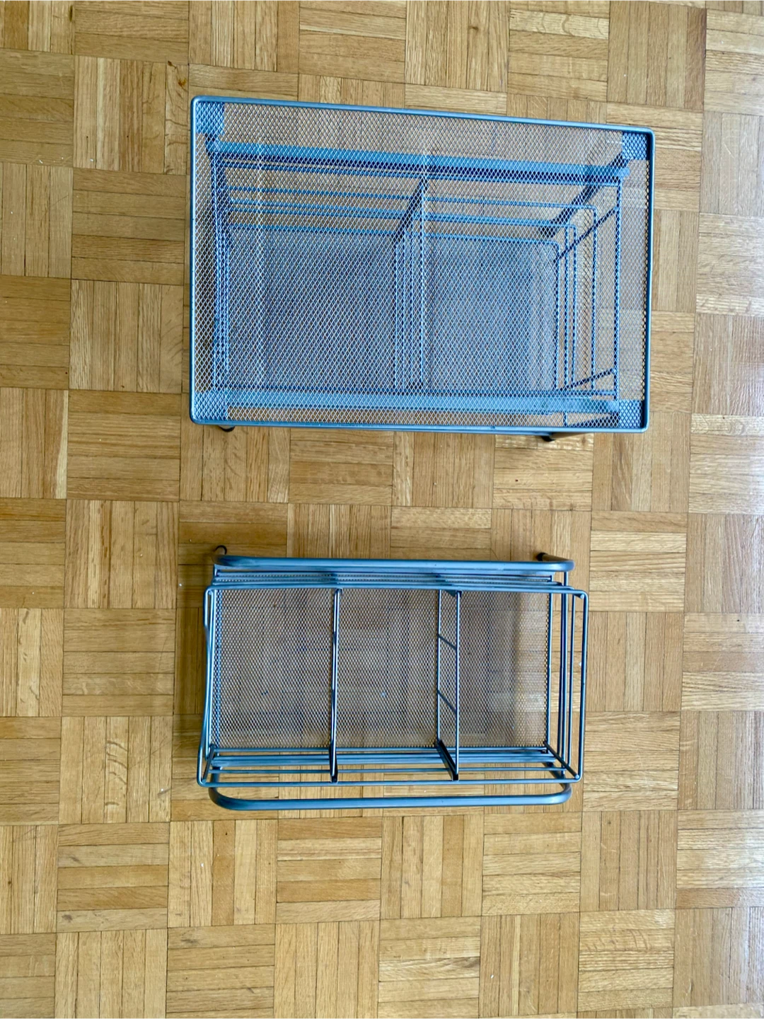 Storage organizers with pull-out drawers - photo 2