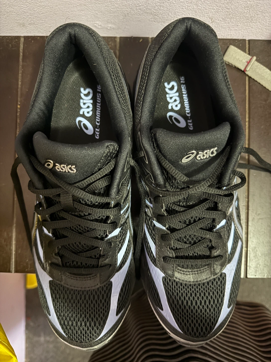 Asics Gel-Cumulus 16 Running Shoes