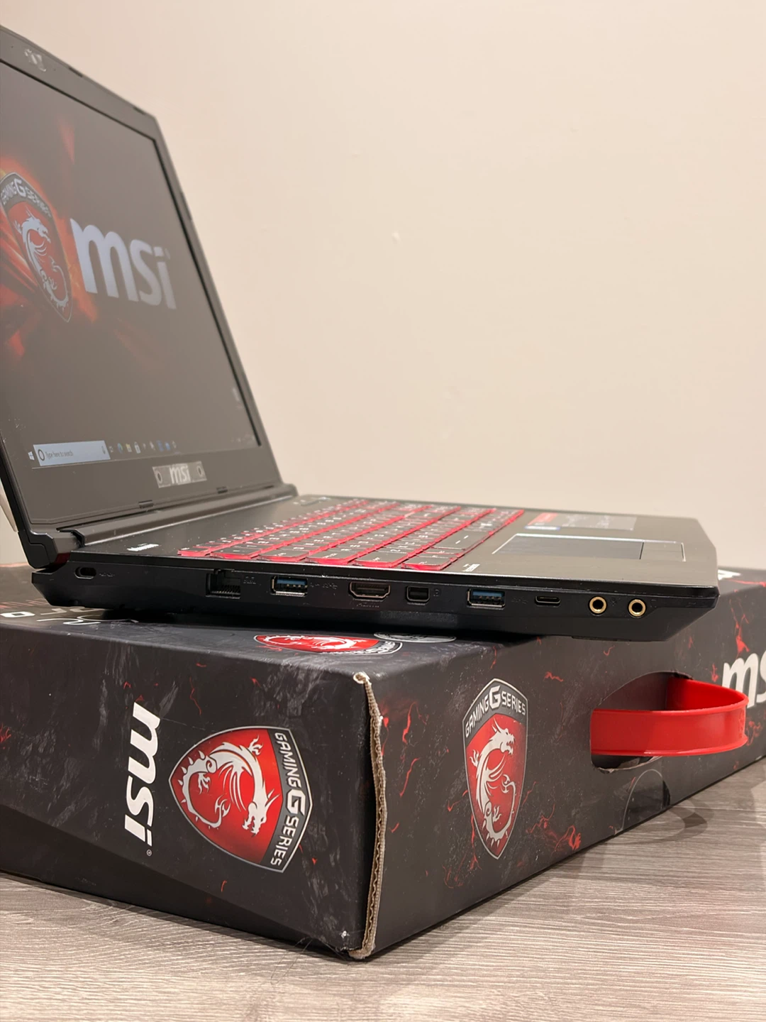 MSI Gaming Laptop Apache Pro GE62 — i7 / 16GB / GTX970 - photo 5