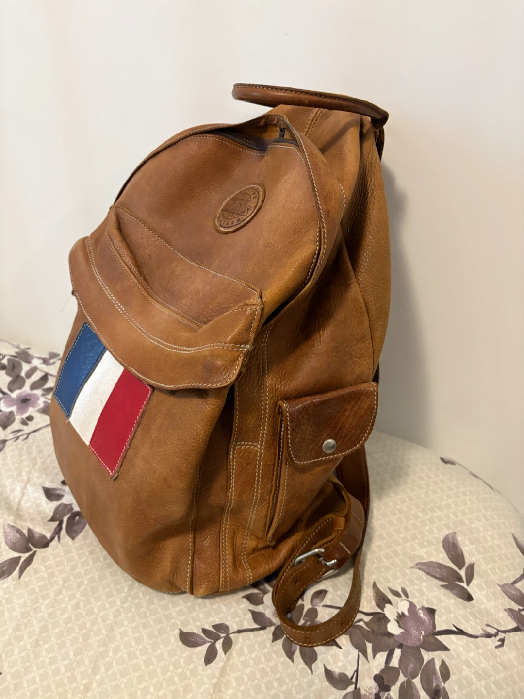 Roots Brown Leather Backpack with French Flag Patch - photo 3