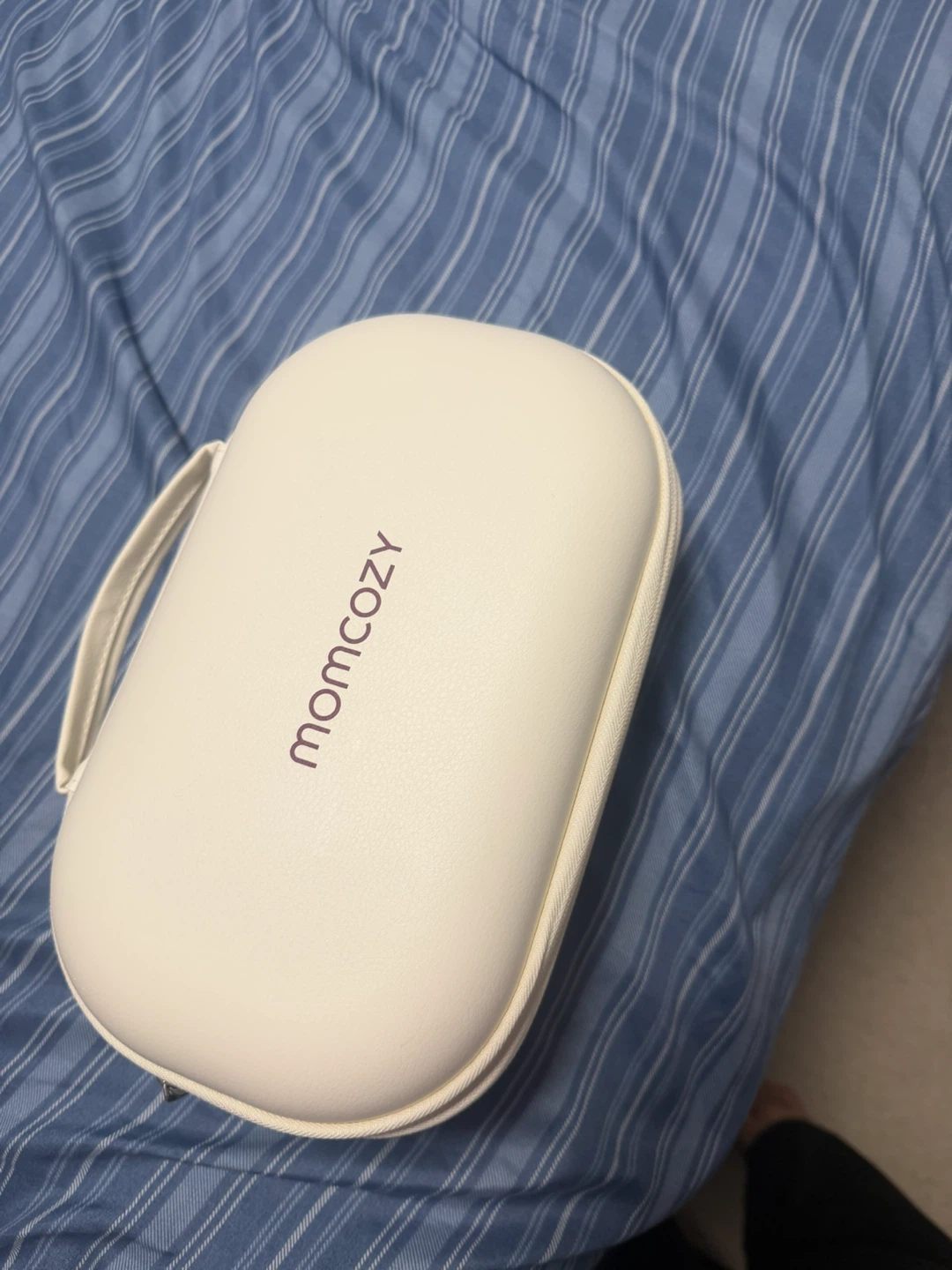 Momcozy M5 breast pump