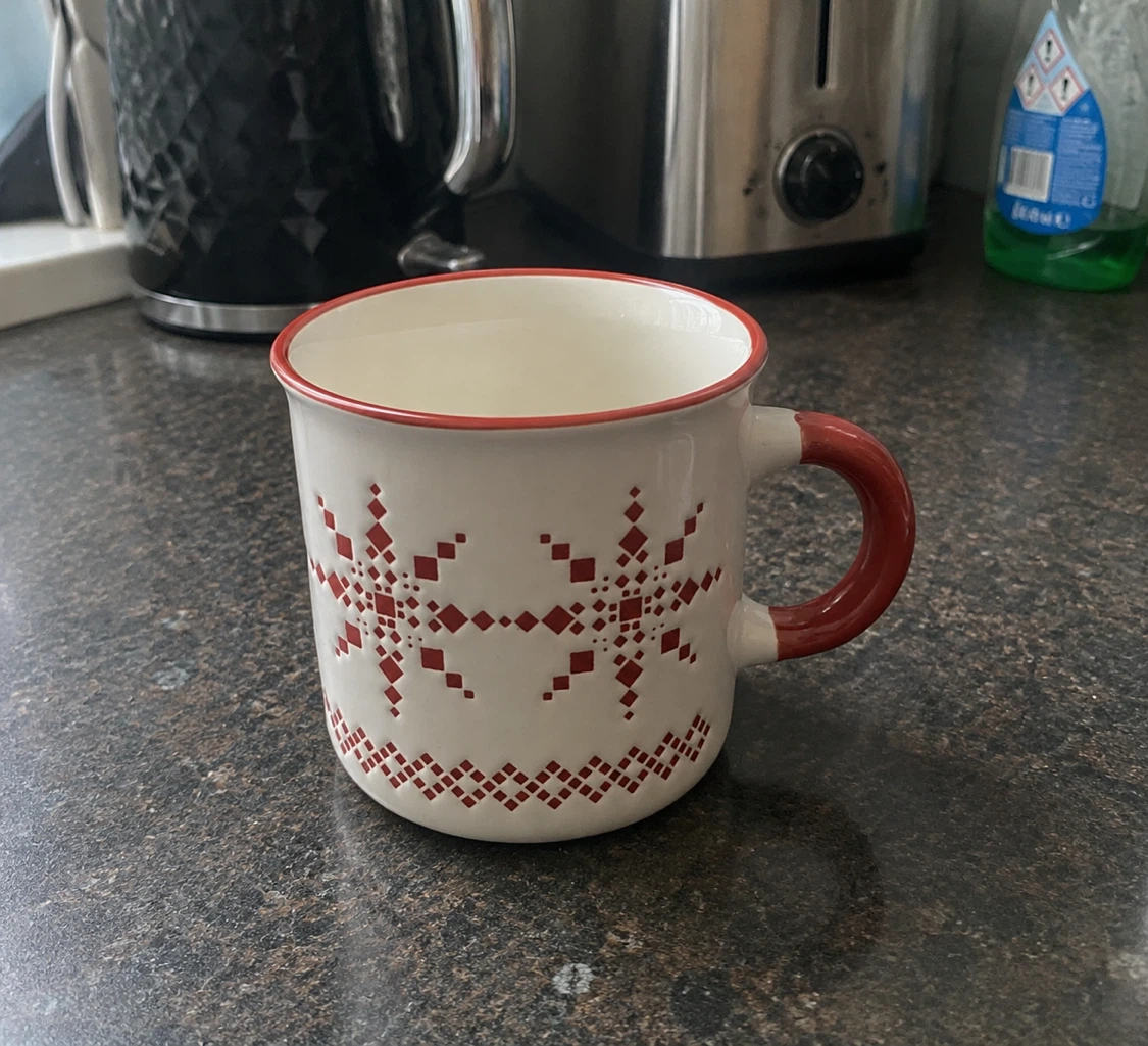 Siaki Collection White and Red Snowflake Mug - photo 5