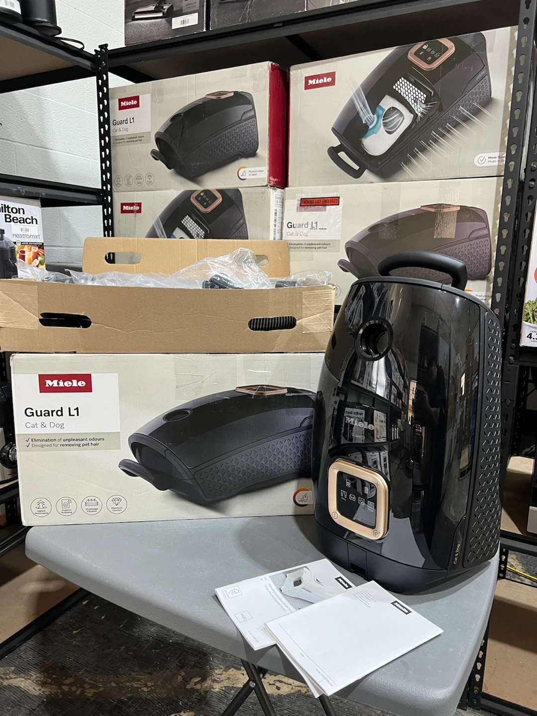 Miele Guard L1 Cat & Dog Plus Canister Vacuum