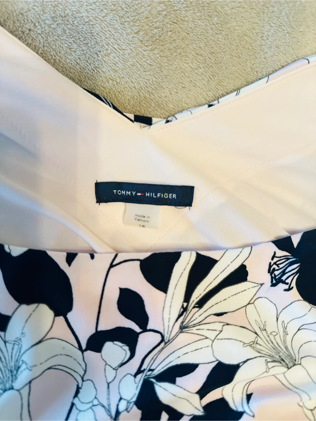 Tommy Hilfiger Floral Print Dress Size 10 - photo 5