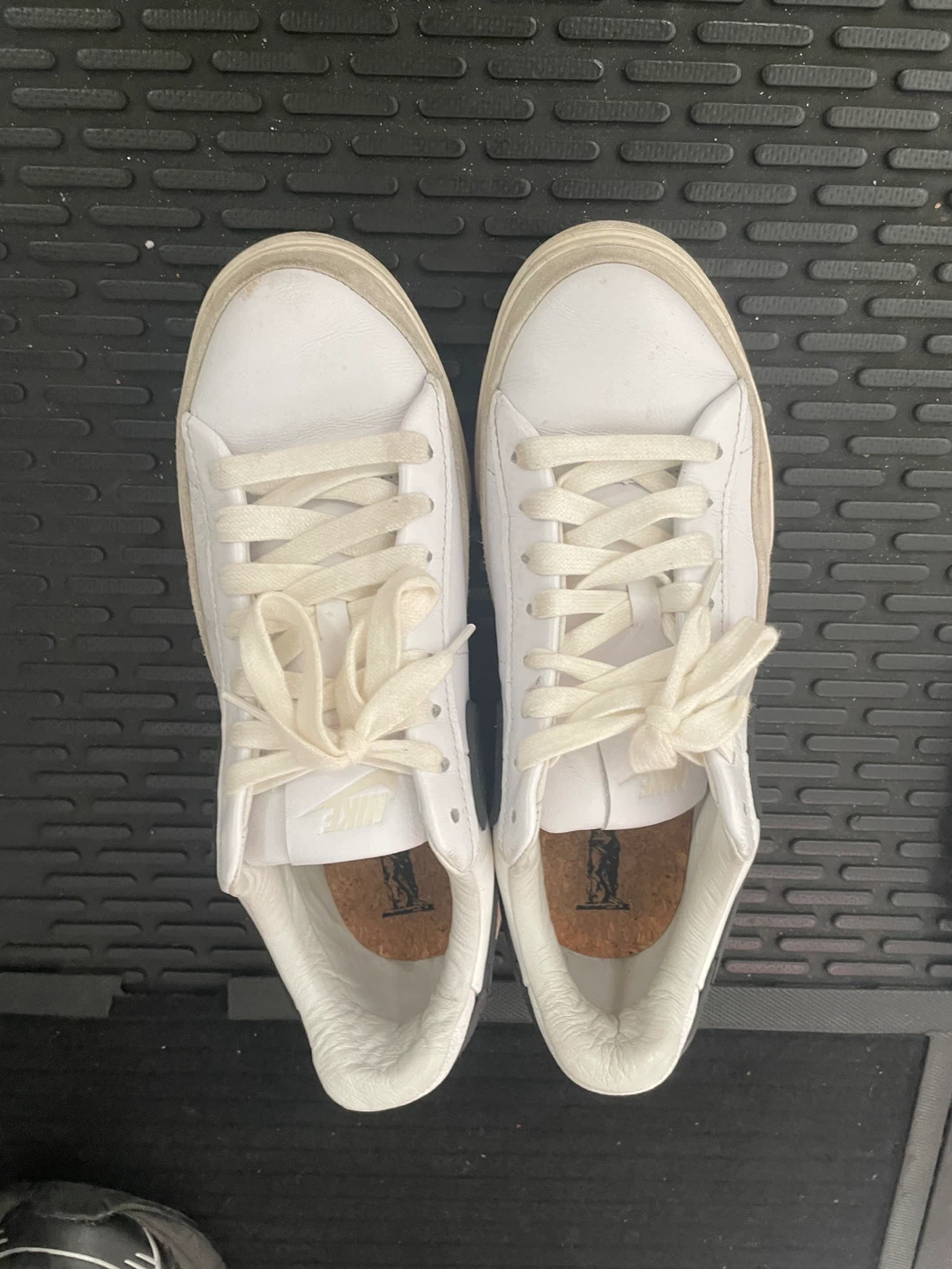 Nike Blazer Low Sneakers Price Negotiable - photo 4