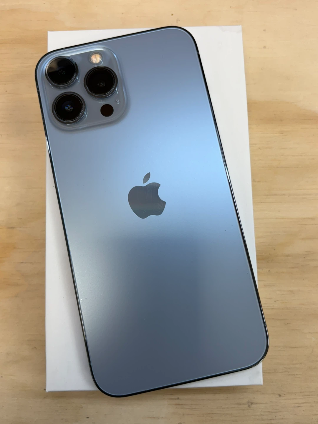 iPhone 13 Pro Max Unlocked - photo 3