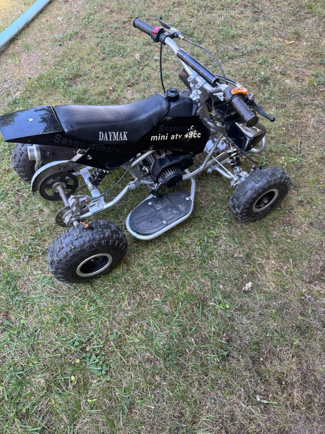 DAYMAK Sasquatch Mini ATV 49cc