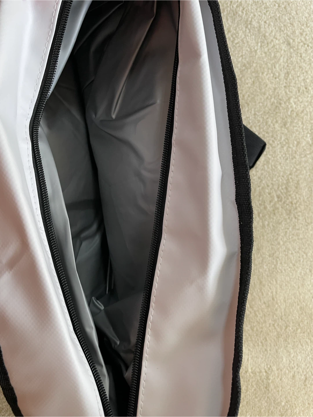 Insulated Duffel Bag - photo 4