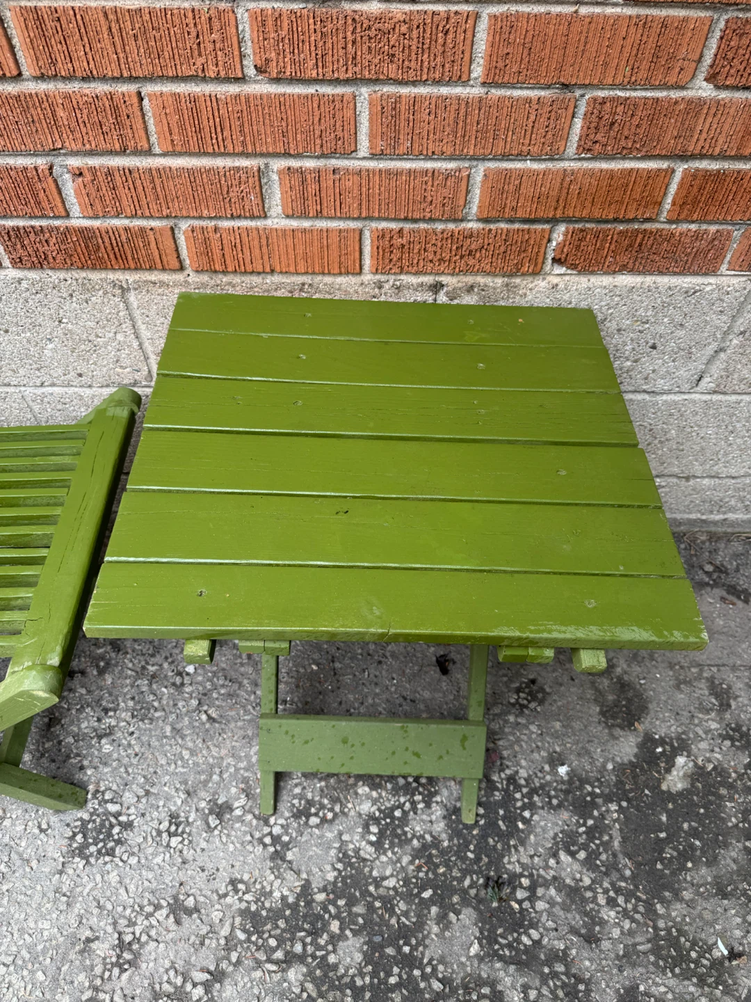 Green Folding Patio Chair and Table Set - photo 2