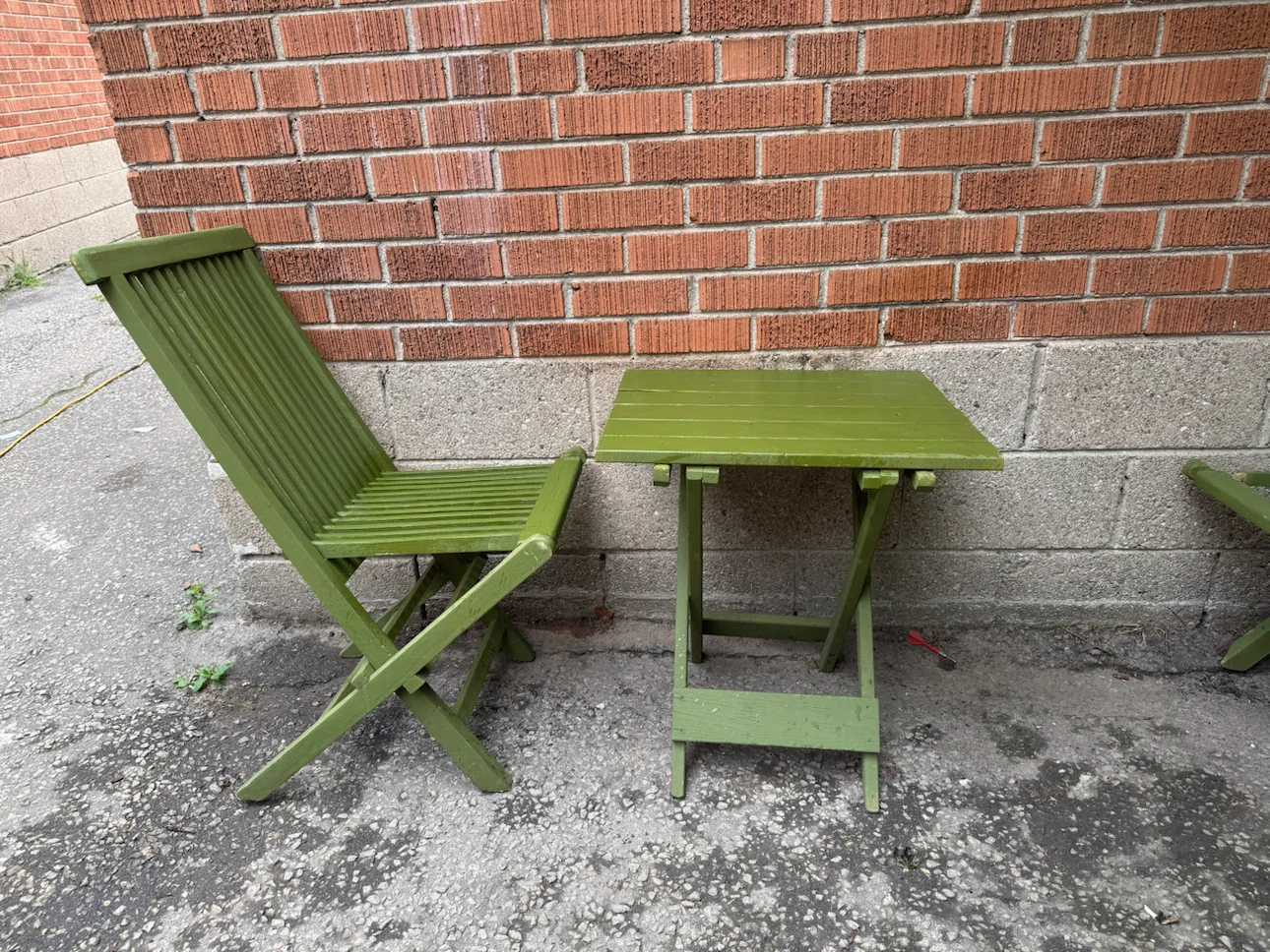Green Folding Patio Chair and Table Set - photo 3
