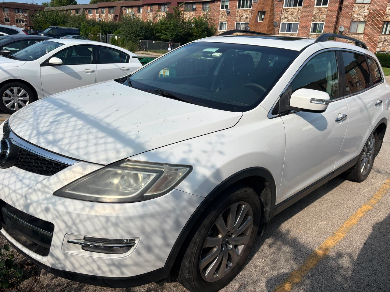 White Mazda CX-9 SUV