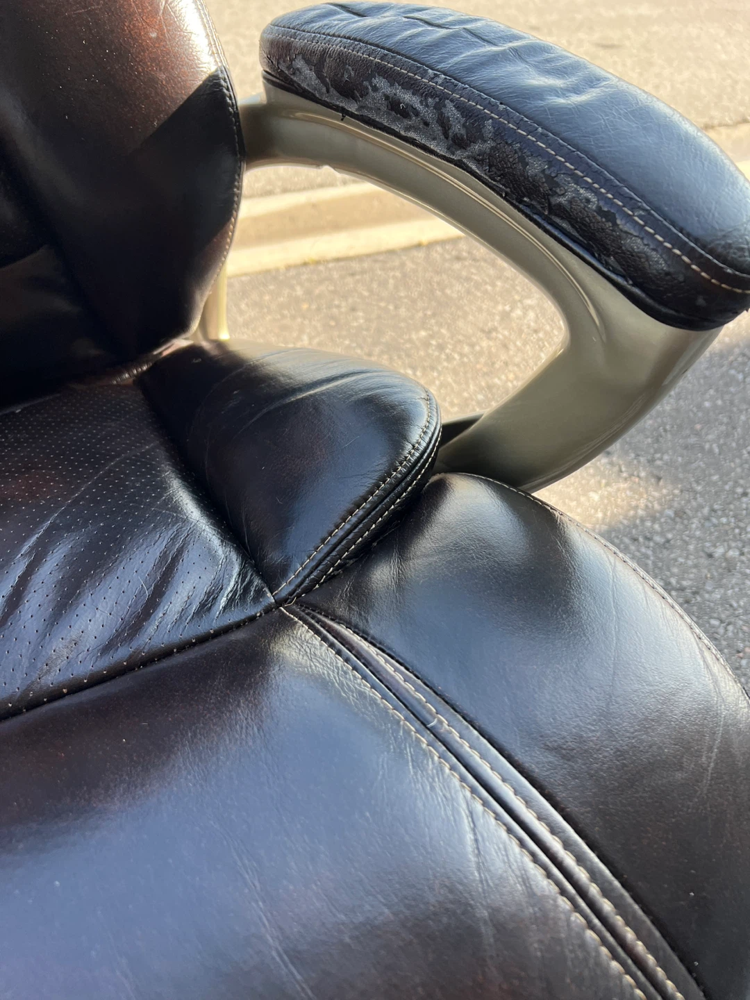 Leather Chair - photo 5
