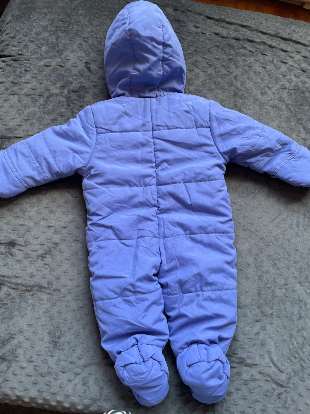 Child of Mine by Carter's Snowsuit - 6-9 Months - photo 4