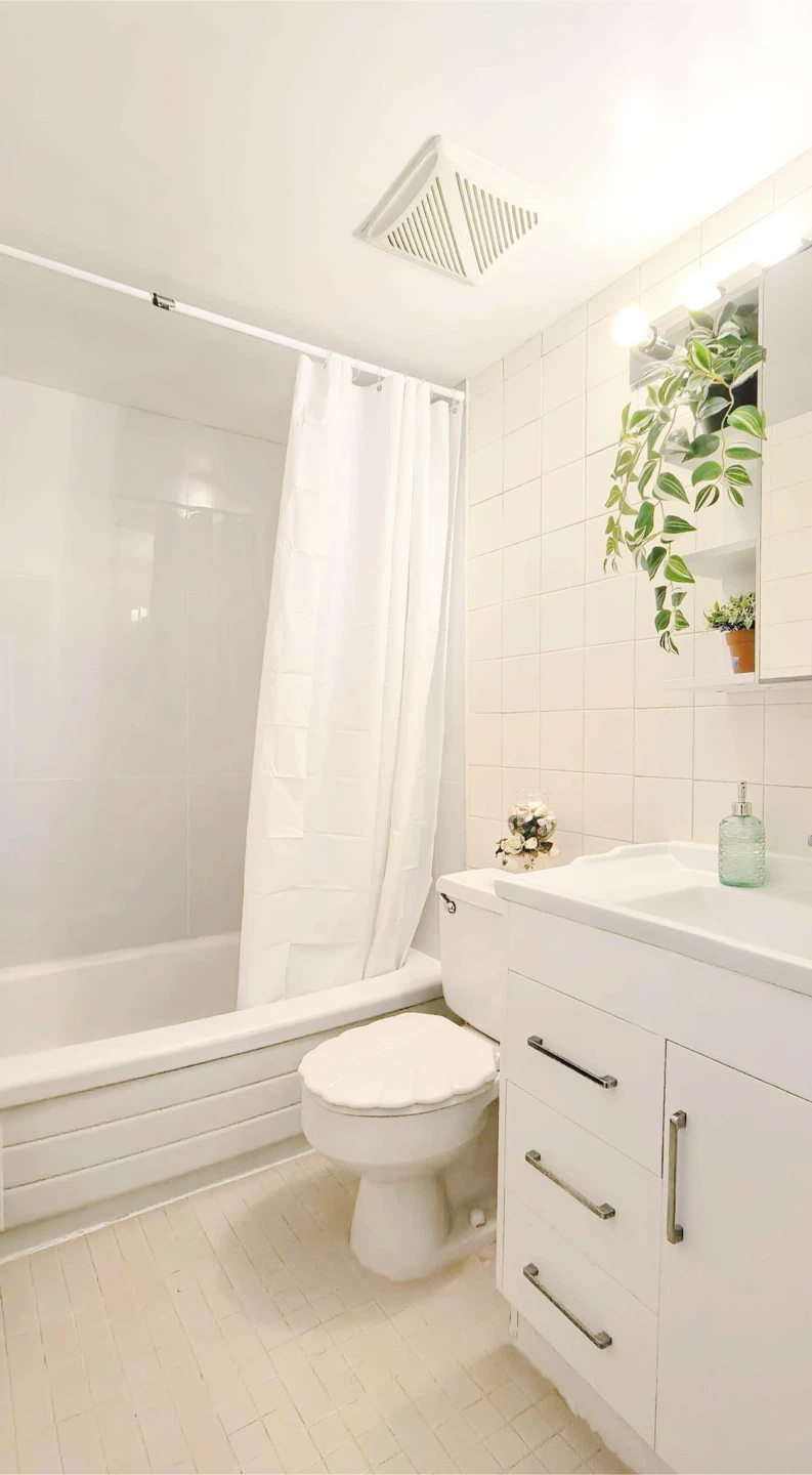 $1300 Spacious Master Bedroom for Rent - photo 4
