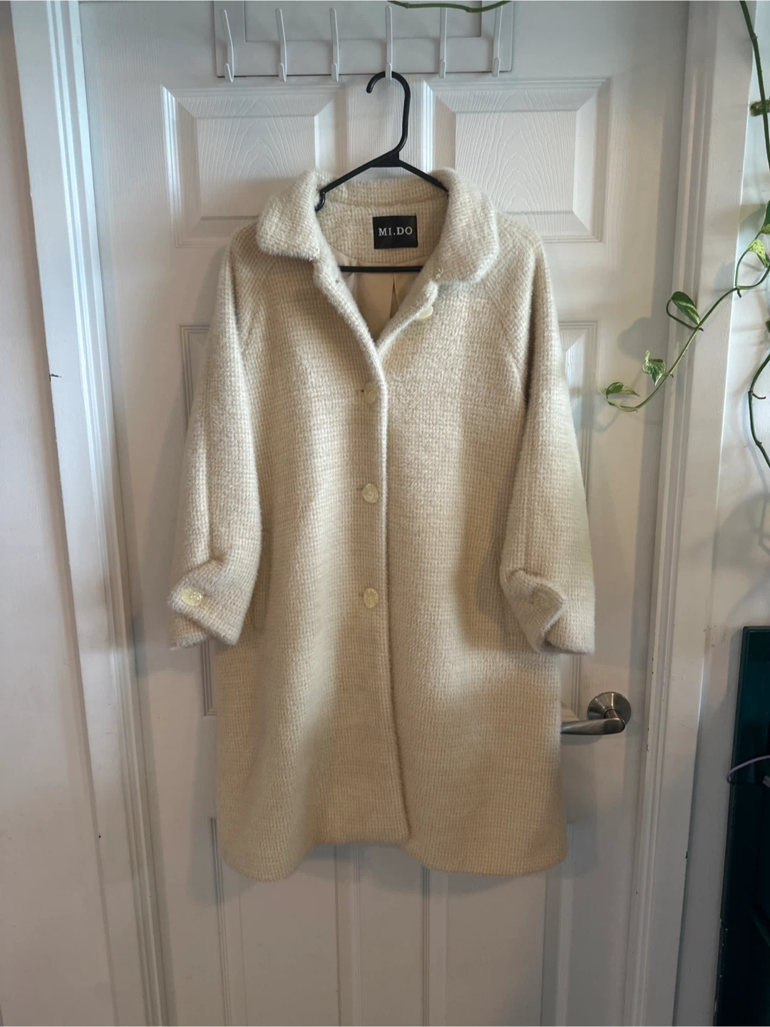 M.I. DO Women's Cream Textured Coat
