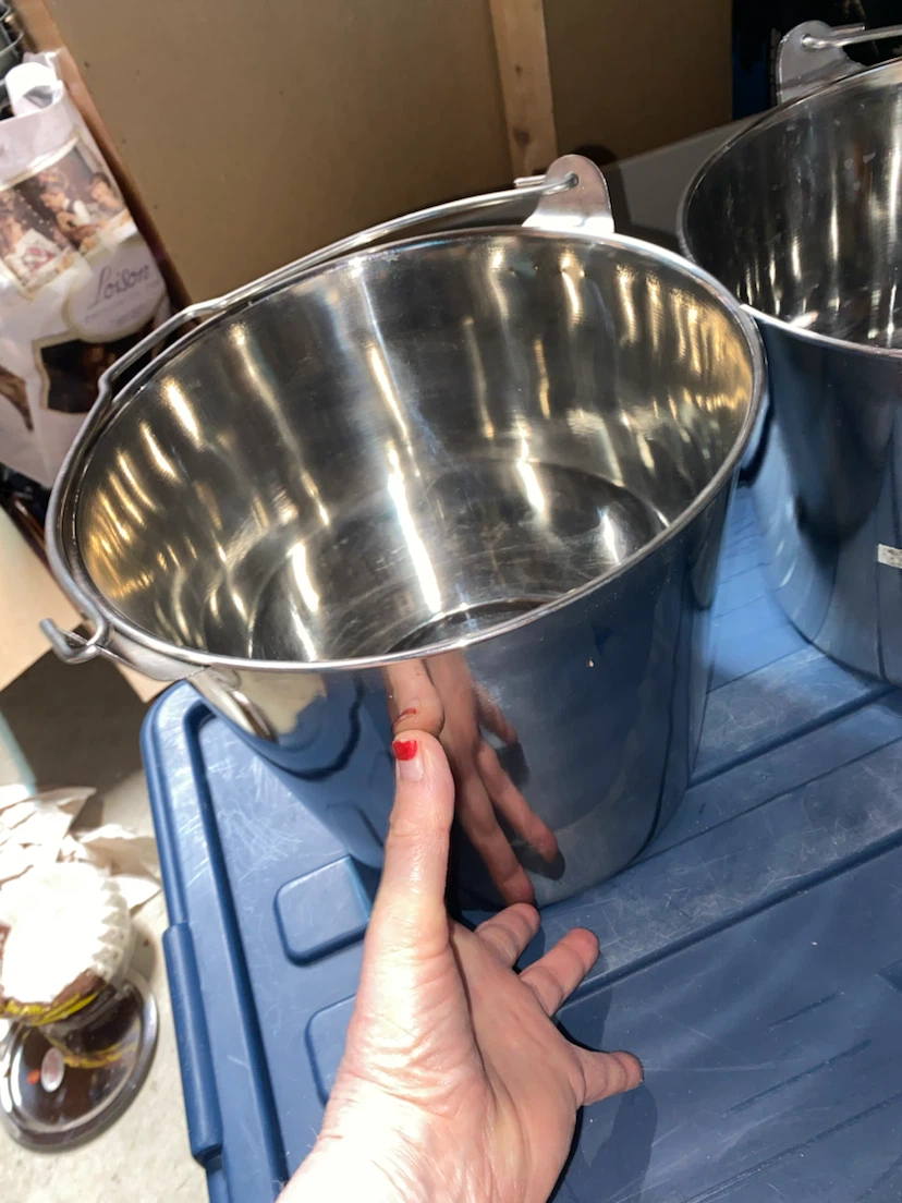 Stainless Steel Bucket. New from India - photo 4