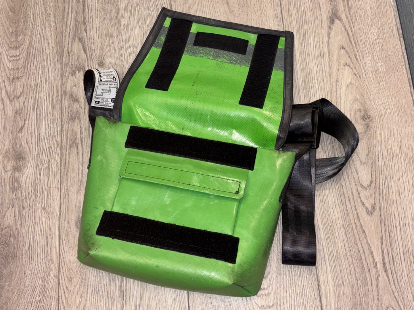 freitag lassie messenger bag - photo 3