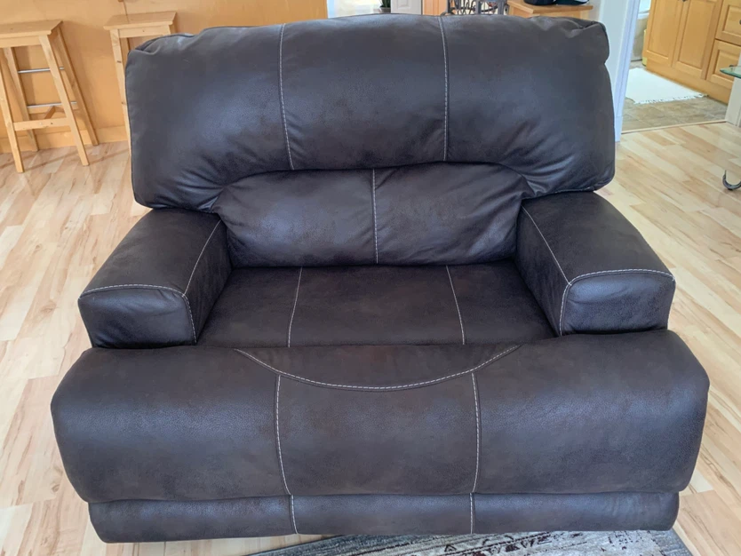 Brown Reclining Sofa and Oversized  chair - photo 3