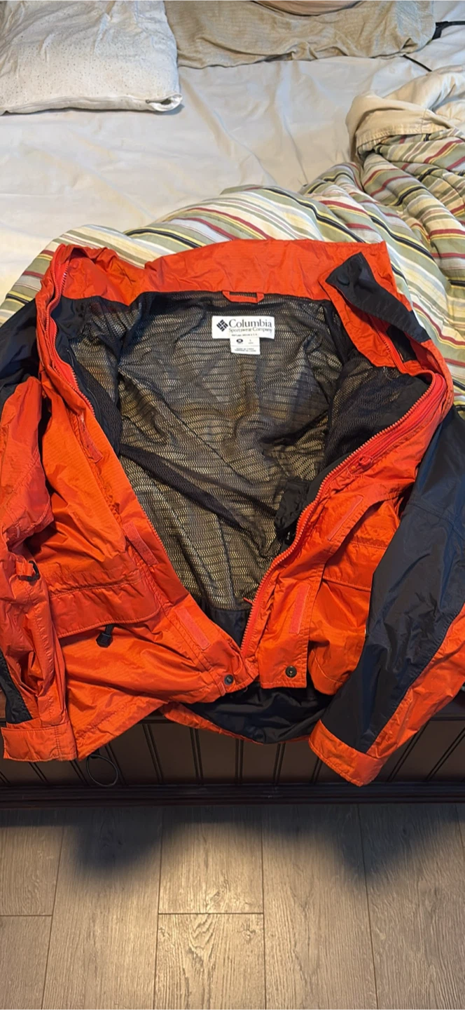 Vintage Columbia Titanium Omni-Tech Waterproof Hooded Jacket - photo 3