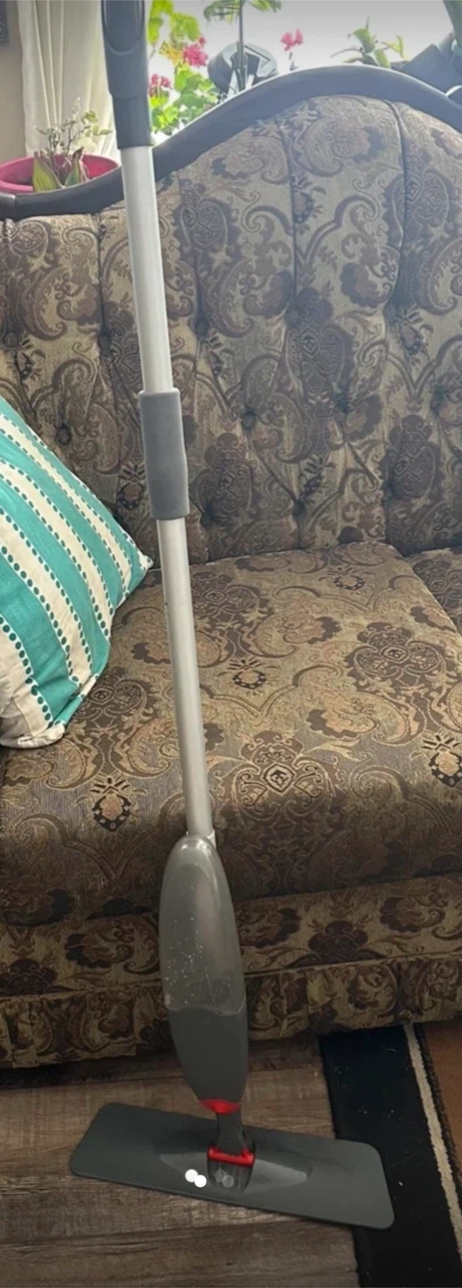 Spray Mop with 3 Refill Pads