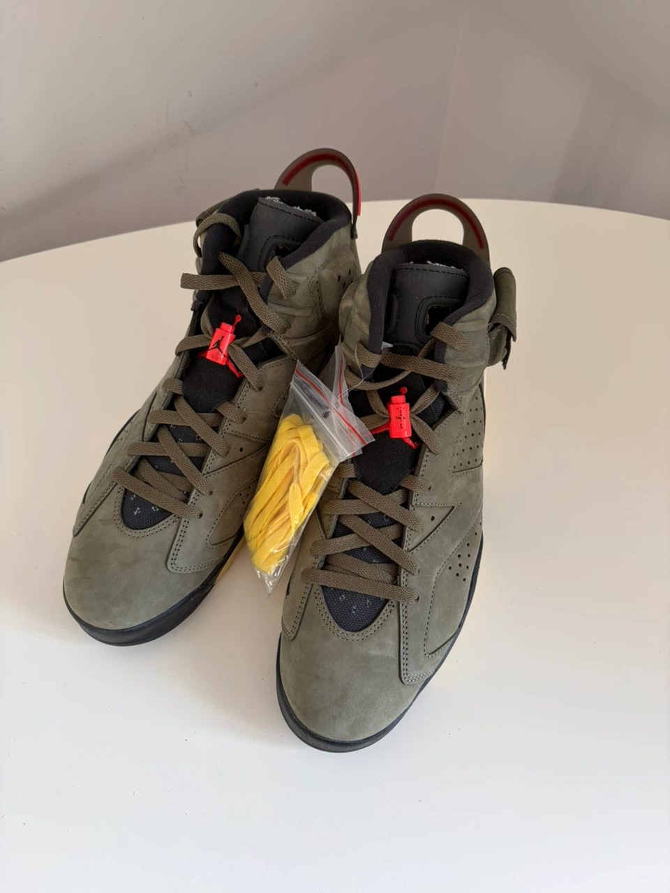 Air Jordan 6 Retro Travis Scott Olive - photo 2