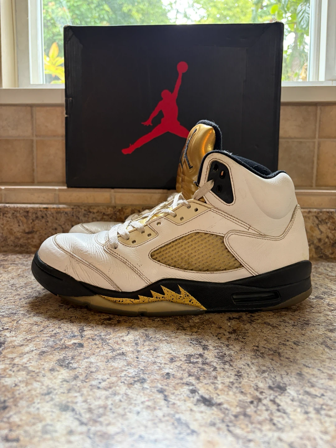 Air Jordan 5 Retro Gold White Black Sneakers - photo 3