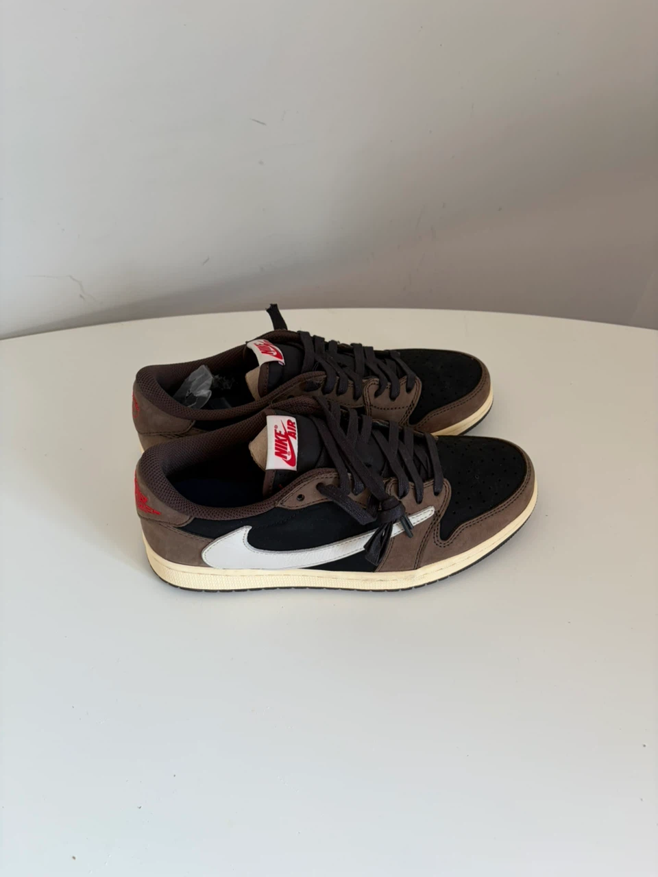 Nike Air Jordan 1 Low x Travis Scott - photo 2