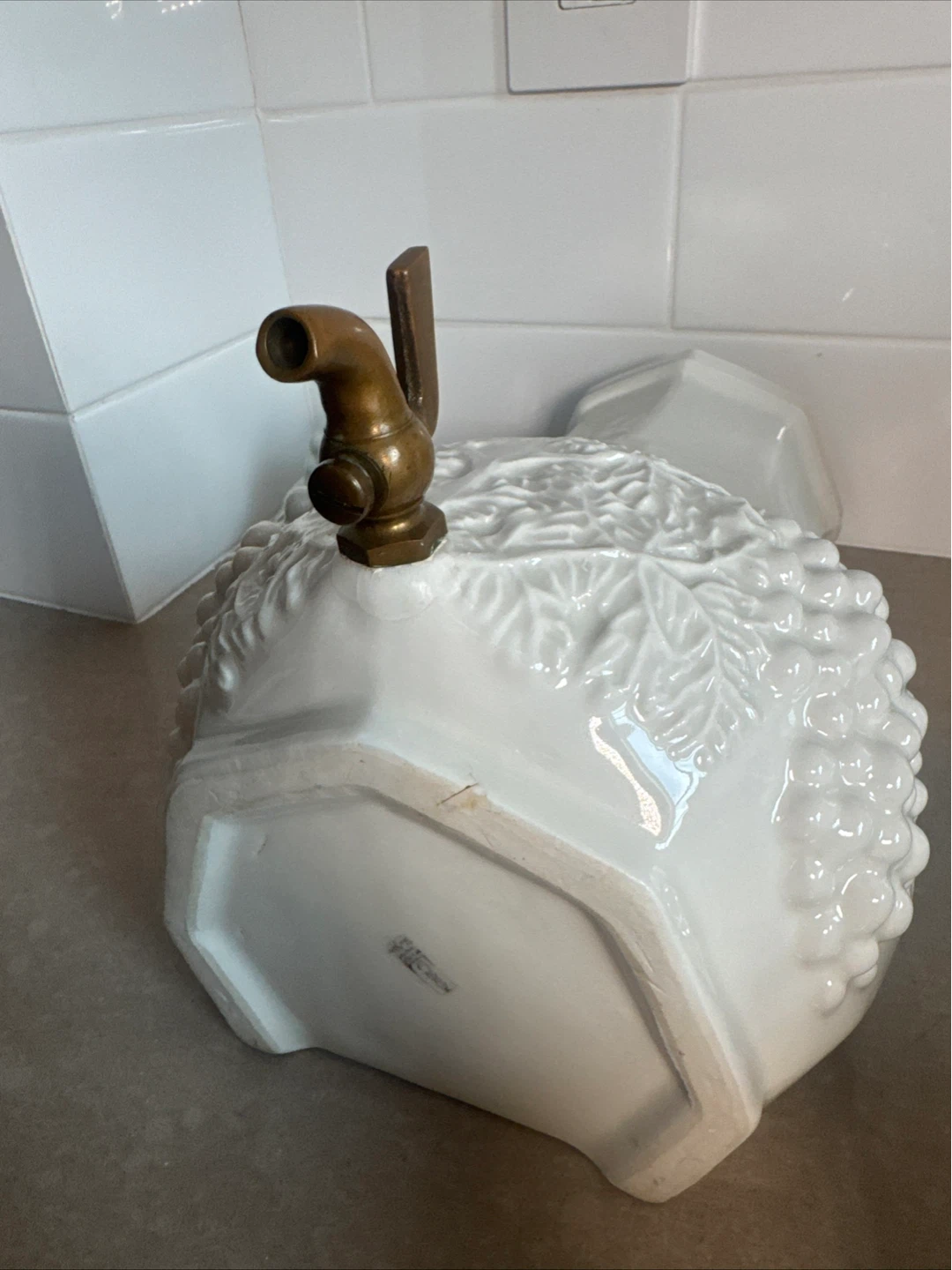 White Ceramic Beverage Dispenser with Grapevine Design - photo 4