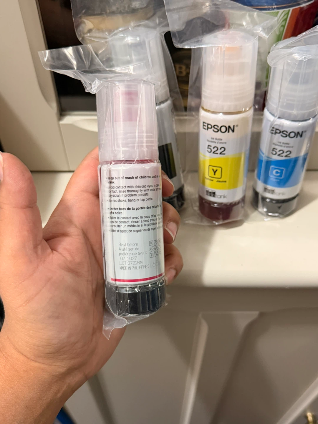 Epson 522 Ink Bottles - Magenta, Black, Yellow, Cyan - photo 3