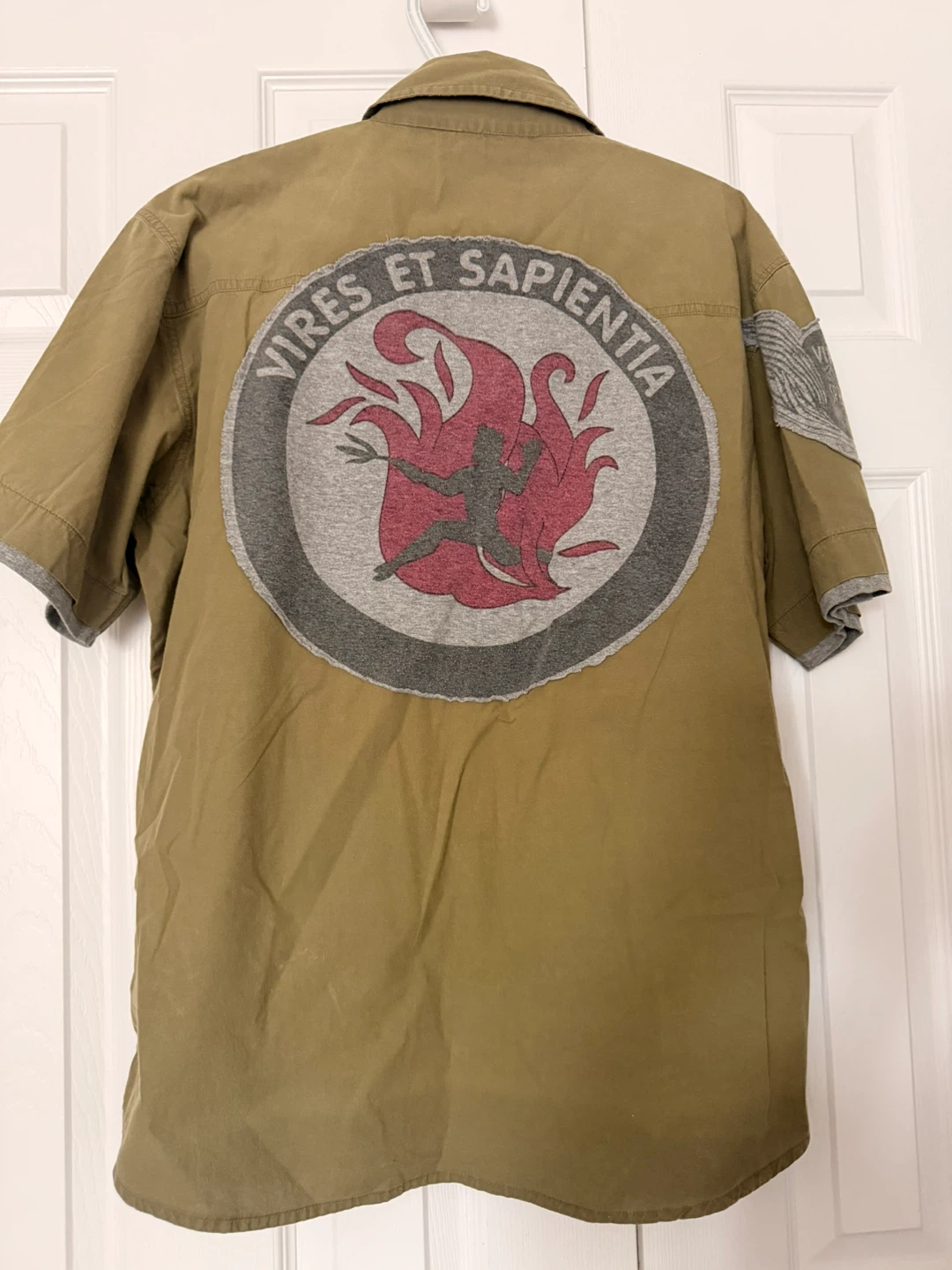 Short Sleeve Button-Up Shirt with Patches - photo 2