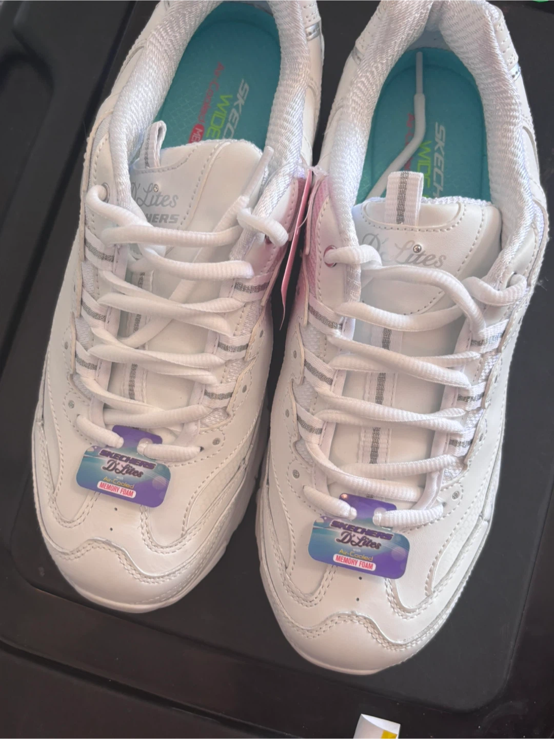 Skechers D'Lites Women's Memory Foam White Sneakers - photo 2