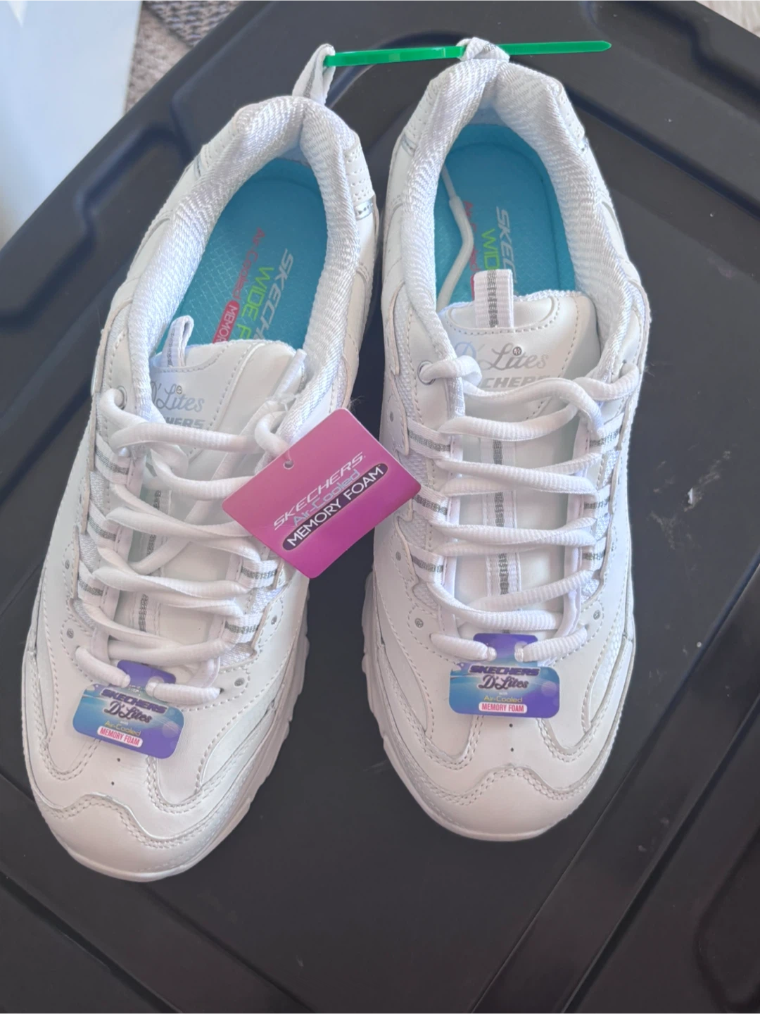 Skechers D'Lites Women's Memory Foam White Sneakers - photo 3