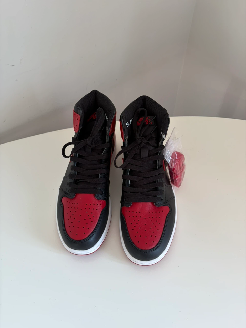 Air Jordan 1 High OG "Black Red"