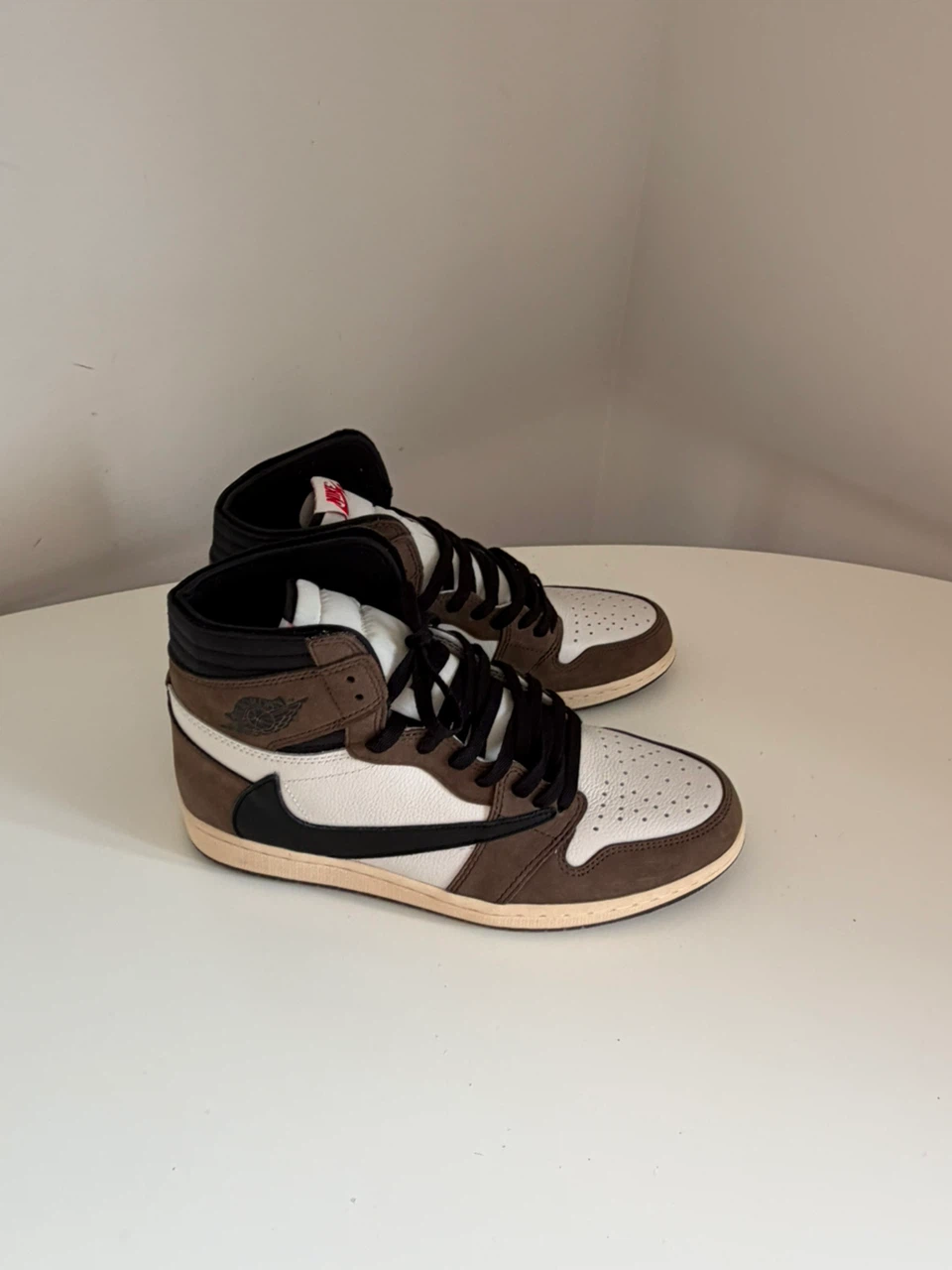 Air Jordan 1 Retro High Travis Scott - photo 2